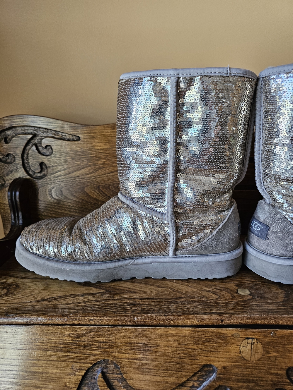 UGG Classic Short Sequined Boots - Picture 8 of 10